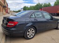 MERCEDES-BENZ C200 C200