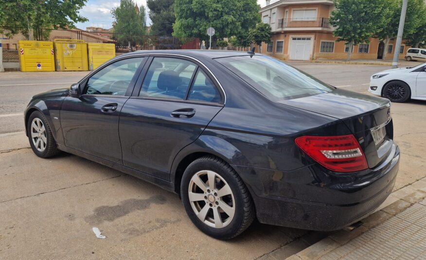 MERCEDES-BENZ C200 C200