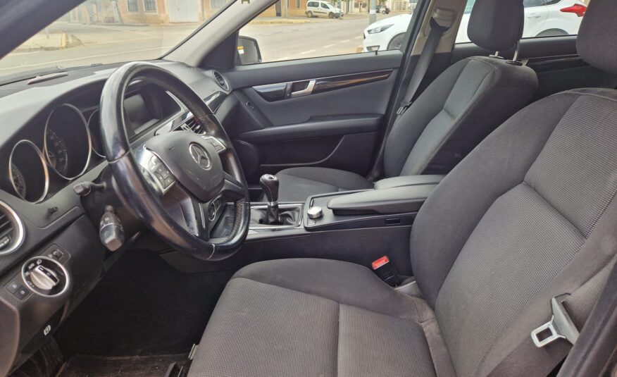 MERCEDES-BENZ C200 C200