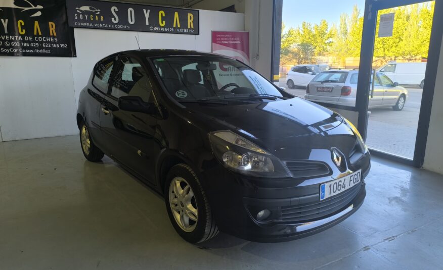 RENAULT Clio 1.5dci