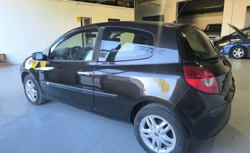 RENAULT Clio 1.5dci