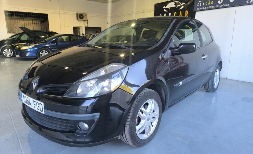 RENAULT Clio 1.5dci
