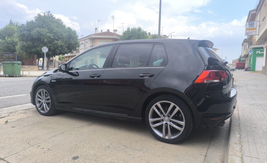 VOLKSWAGEN Golf VII 1.6Tdi
