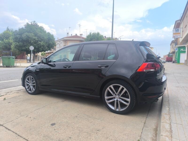 VOLKSWAGEN Golf VII 1.6Tdi
