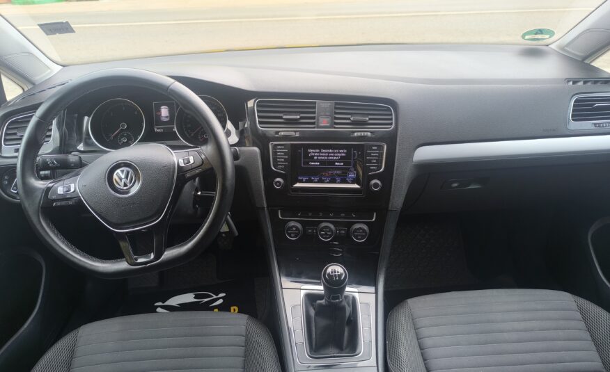 VOLKSWAGEN Golf VII 1.6Tdi