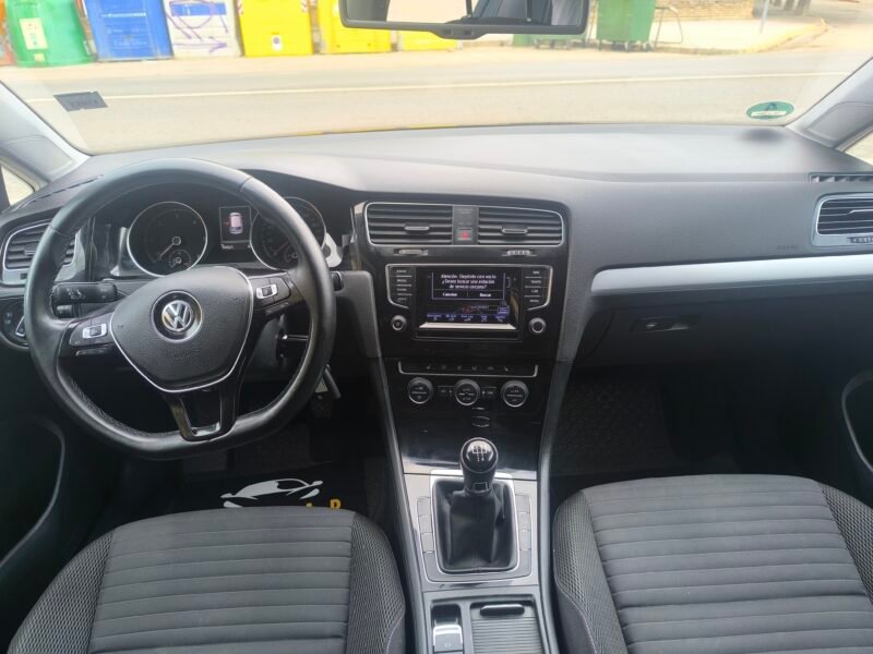 VOLKSWAGEN Golf VII 1.6Tdi