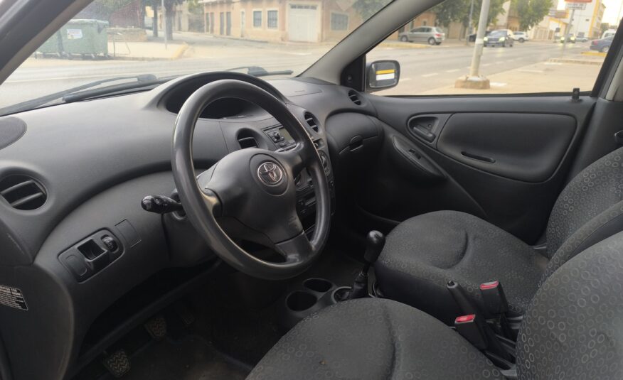 TOYOTA Yaris 1.4 d4d
