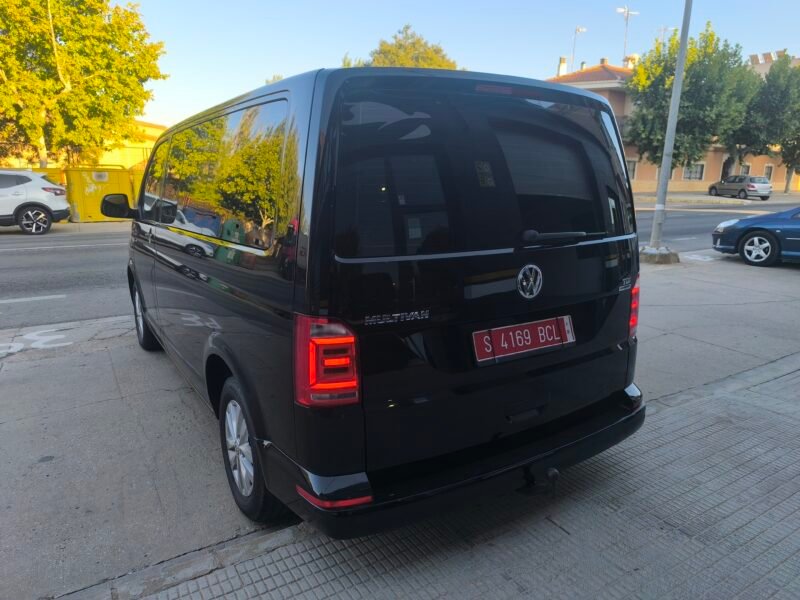 Volkswagen Multivan 2.0 Tdi