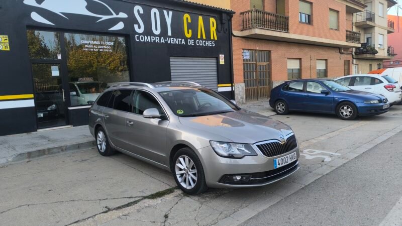 SKODA Super; 2.0 TDI