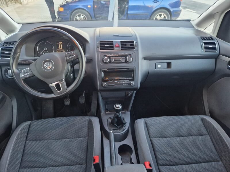 VOLKSWAGEN Touran 1.6Tdi