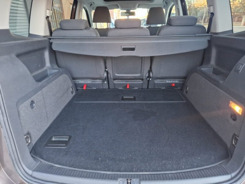 VOLKSWAGEN Touran 1.6Tdi