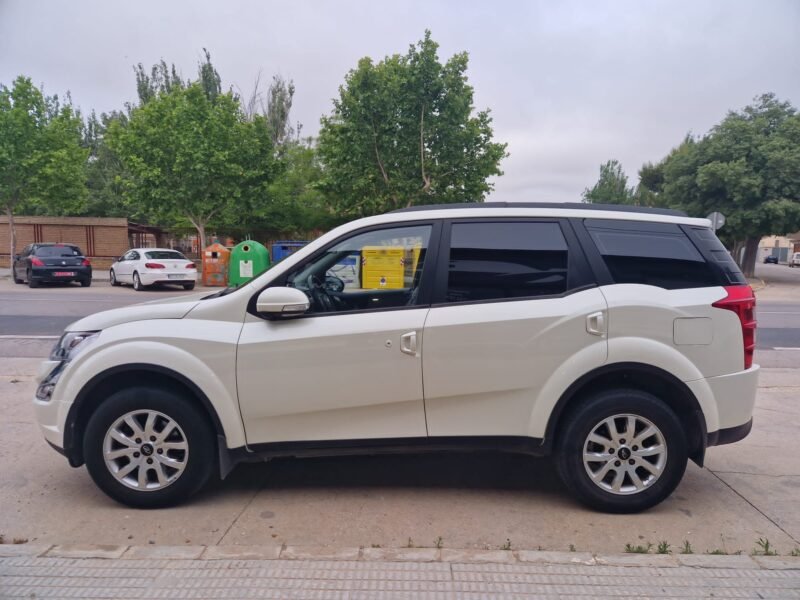 Mahindra XUB500 2.2d