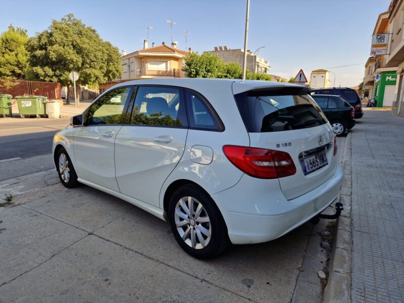 MERCEDES-BENZ B180 1.8cdi