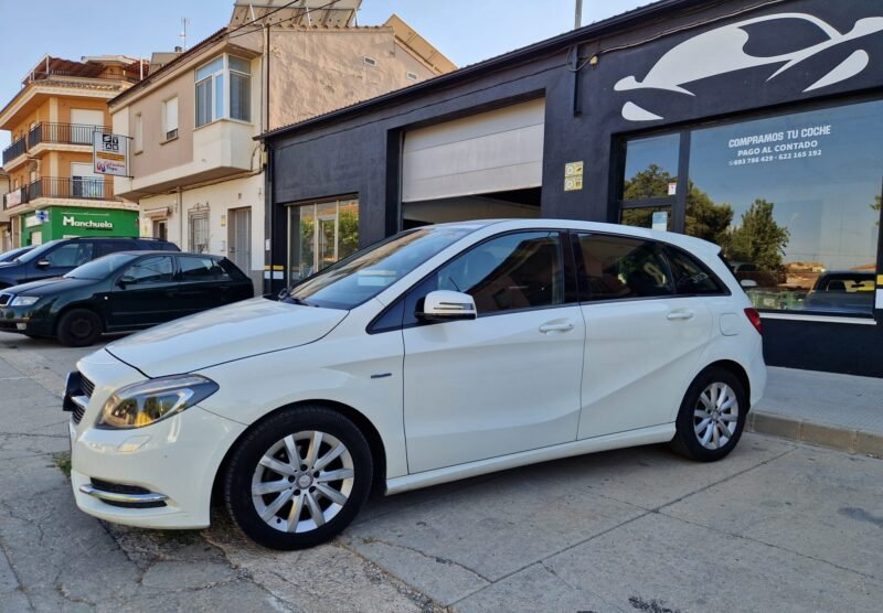 MERCEDES-BENZ B180 1.8cdi