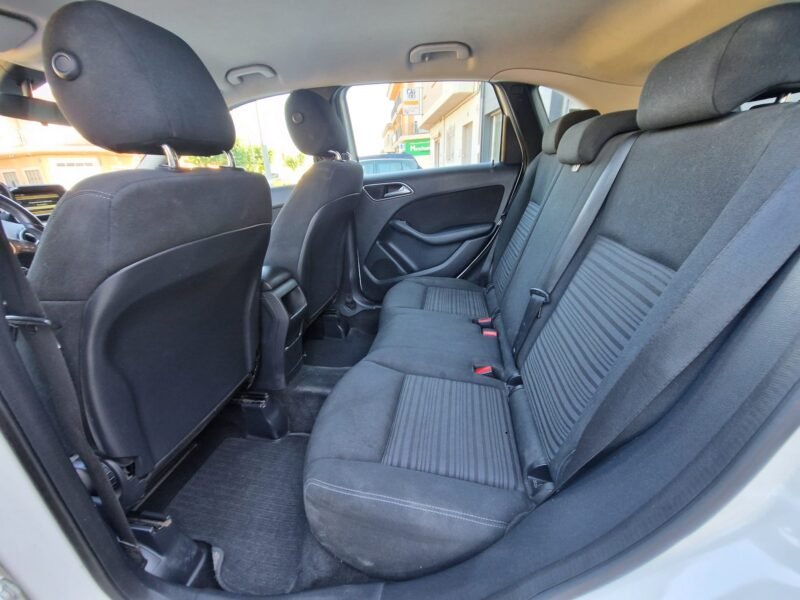 MERCEDES-BENZ B180 1.8cdi