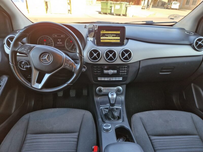 MERCEDES-BENZ B180 1.8cdi